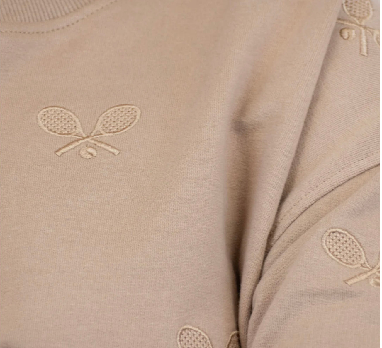 CourtLife Sweatshirt Tee