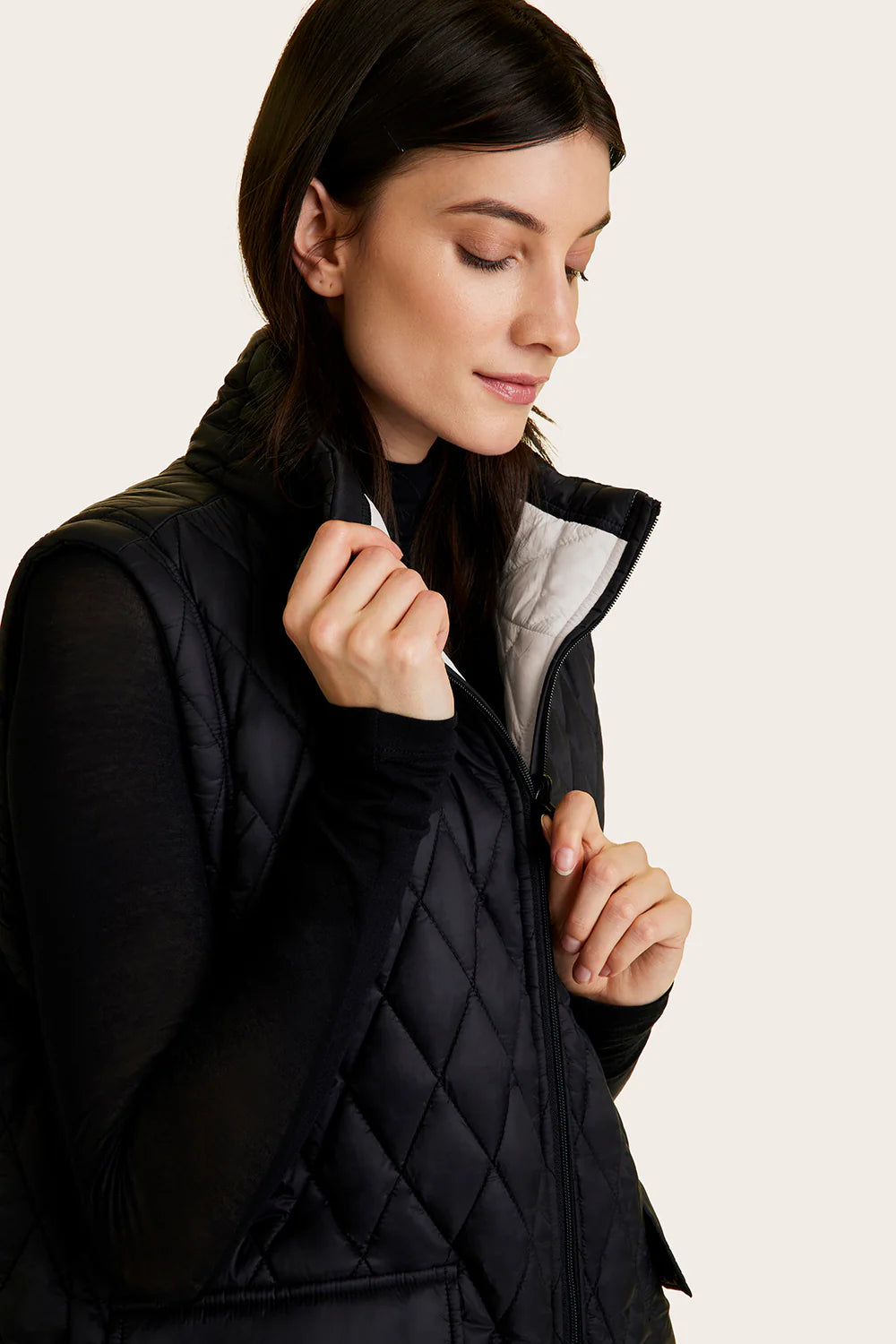 Alala reversable puffer vest