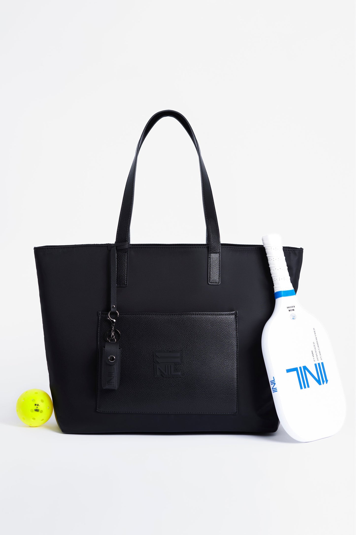 ON THE MOVE OVERSIZED TOTE BAG - BLACK