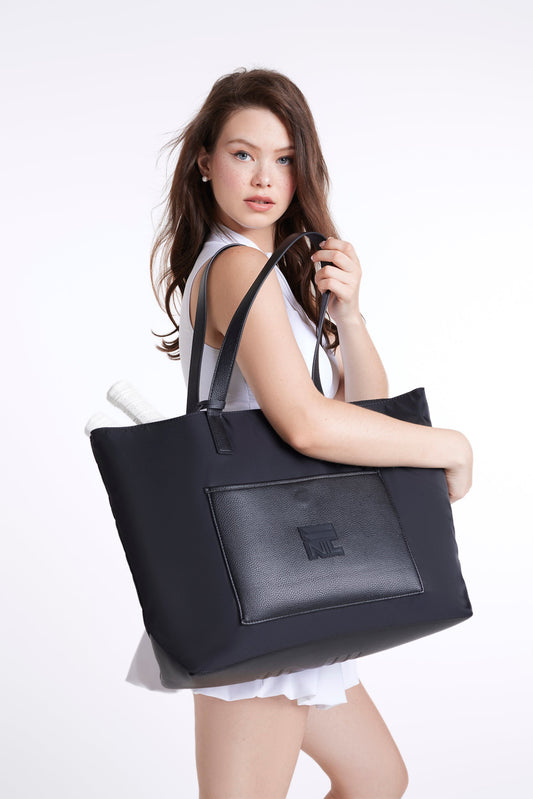 ON THE MOVE OVERSIZED TOTE BAG - BLACK