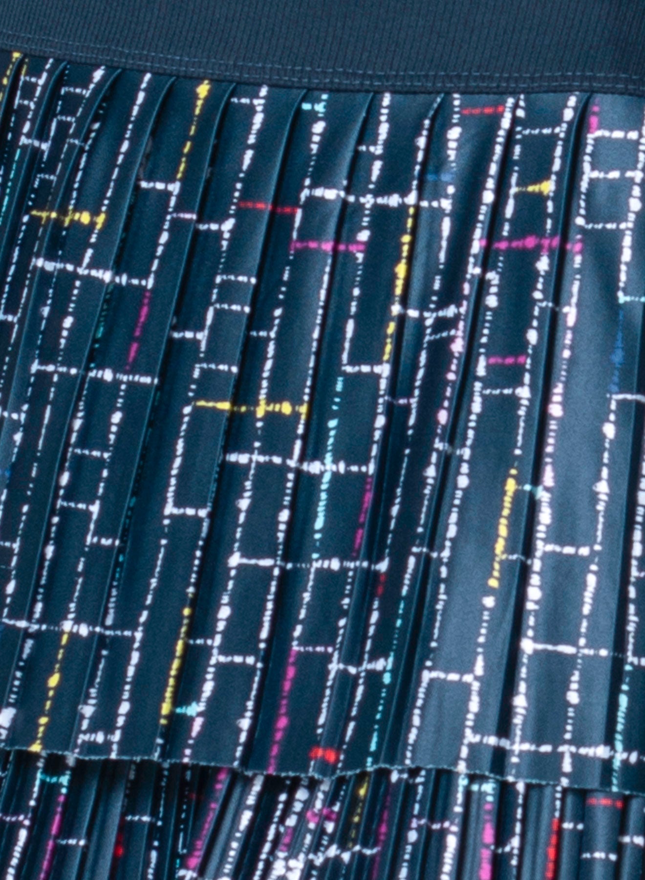 Lovin' Boucle Pleated Skirt