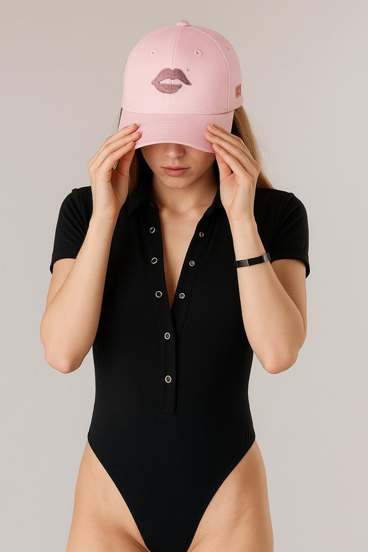 Foreplay Women’s Golf Hat – Lip Logo