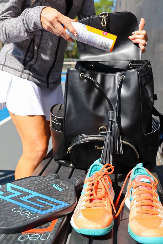 SARA TENNIS & PICKLEBALL BACKPACK