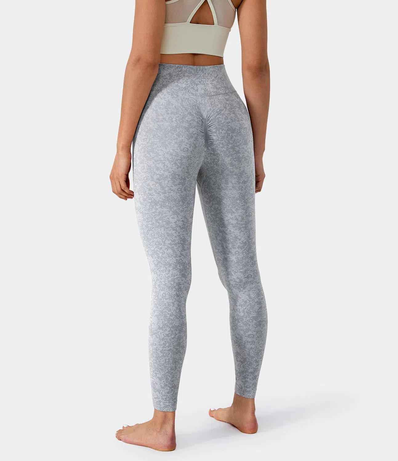 Women's Seamless Flow High Waisted Butt Lifting Leggings - Halara