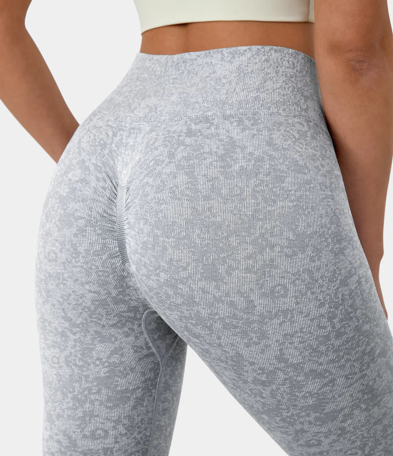 Halara Seamless Flow High Waisted Butt Lifting Yoga Leggings